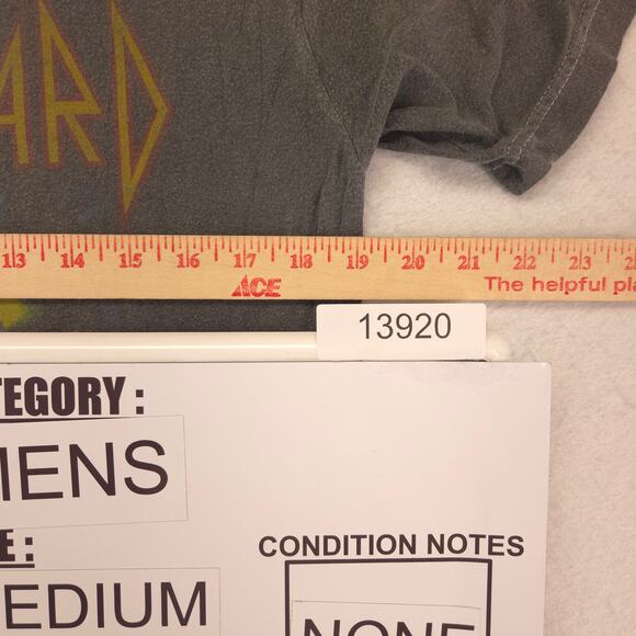 Def Leppard Hysteria Band Graphic T Shirt Adult Mens Size Medium M Gray - Picture 7 of 9